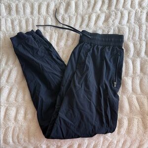 Athleta Trekkie Relaxed mid rise women’s joggers